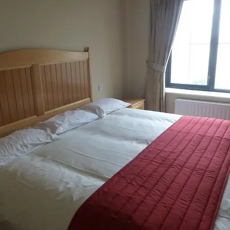 Ostan Oilean Acla Achill Sound