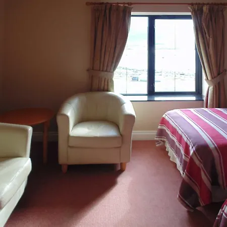 Ostan Oilean Acla Achill Sound