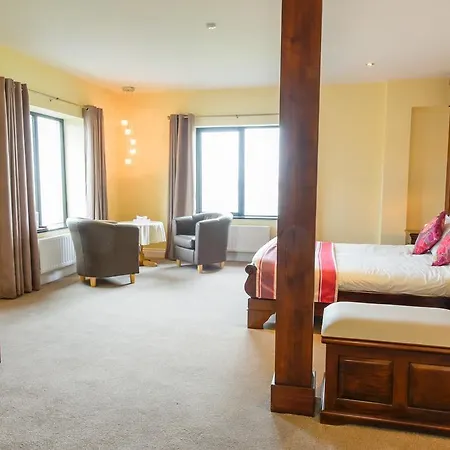 Ostan Oilean Acla Achill Sound