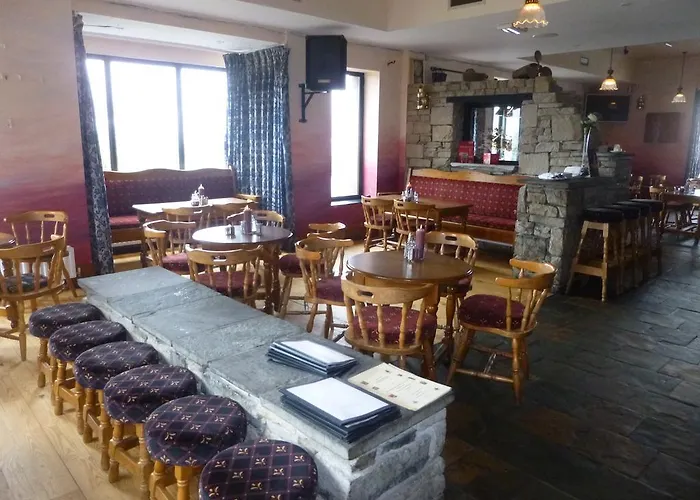 Ostan Oilean Acla Hotel