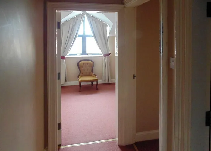 Ostan Oilean Acla Hotel